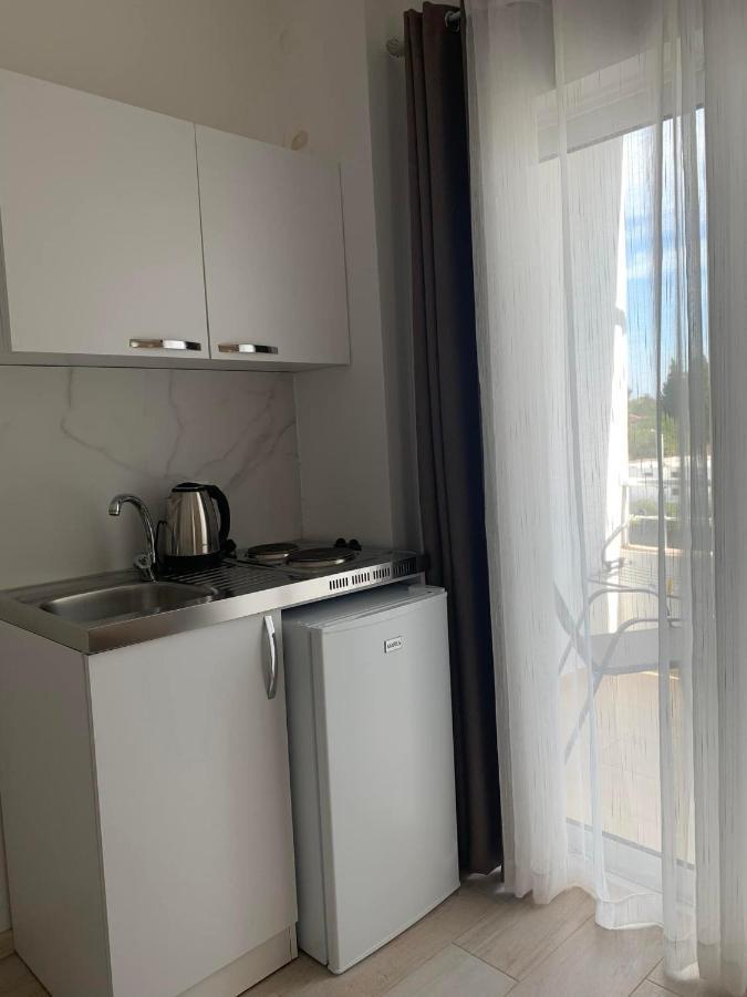 Apartmens Xhenis Lux Ulcinj Extérieur photo