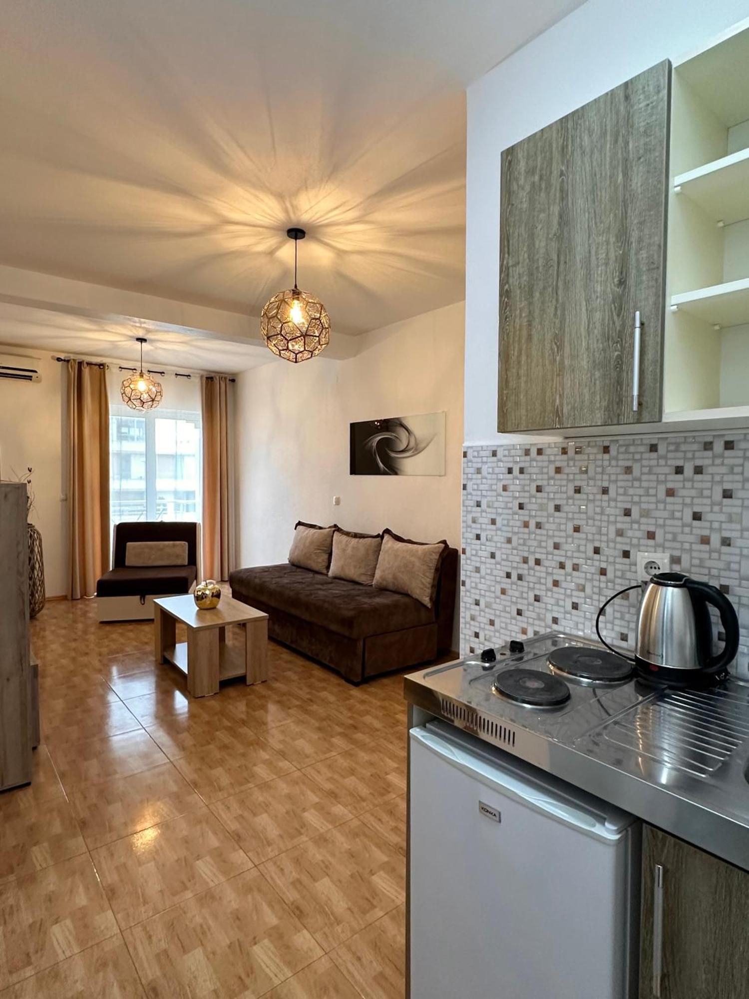 Apartmens Xhenis Lux Ulcinj Extérieur photo