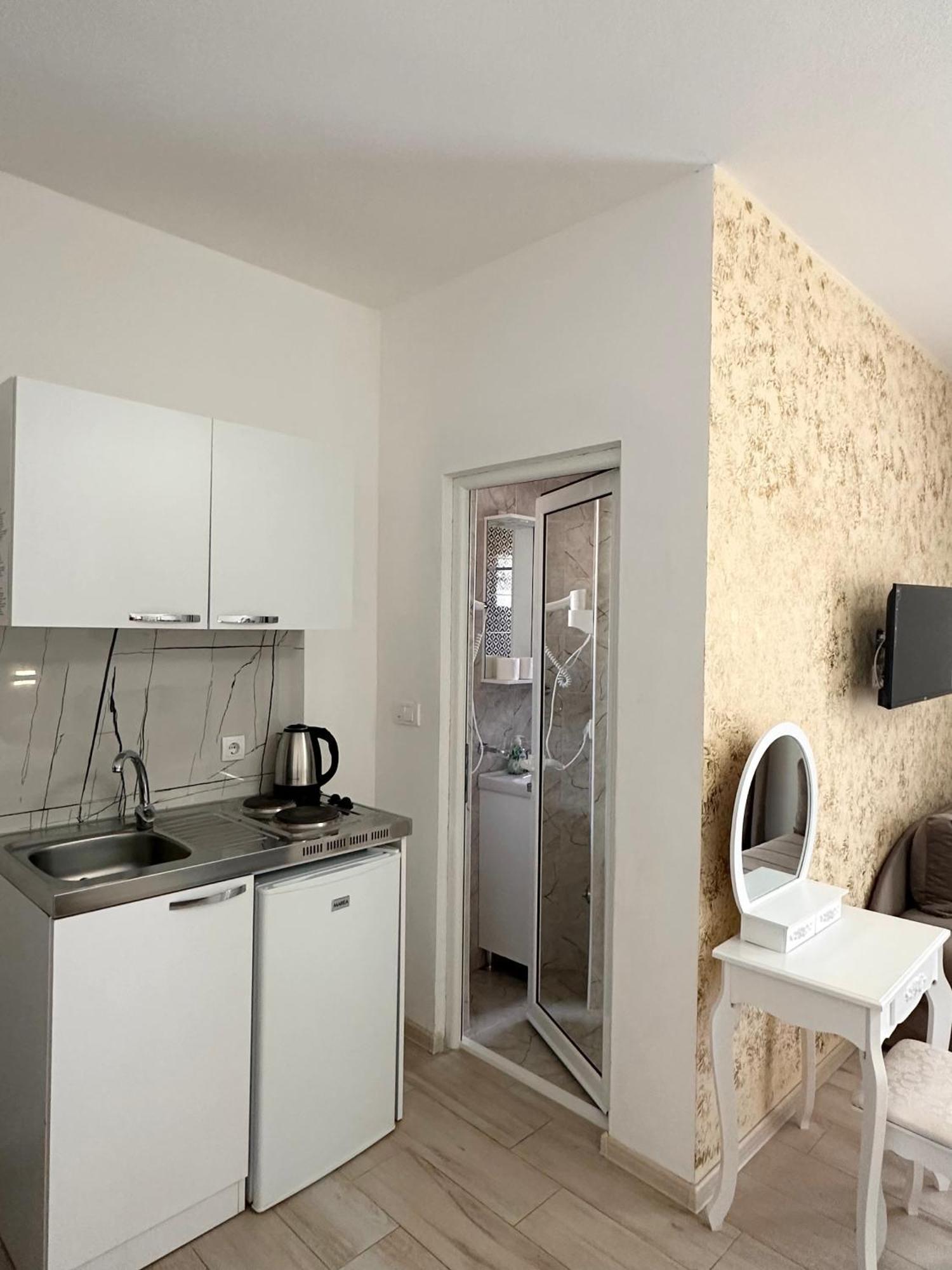Apartmens Xhenis Lux Ulcinj Extérieur photo