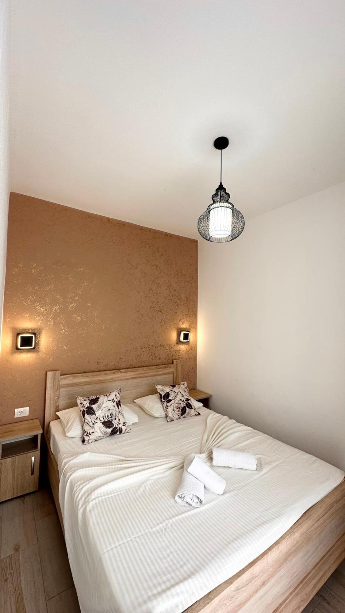 Apartmens Xhenis Lux Ulcinj Extérieur photo